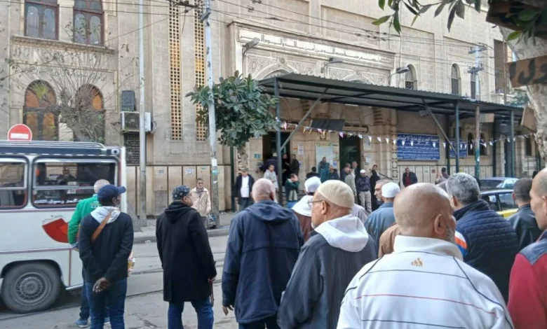 «شفرات حلاقة ووسادة».. كيف أنهى «متهم كرموز» حياة أشقائه الـ5 وأمه فى الإسكندرية؟ 1 1690970