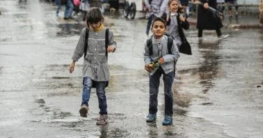 «ارتباك صباحى وغضب واسع».. أولياء الأمور يهاجمون قرار تأجيل الدراسة بعد بدء اليوم الدراسى 2 202112190845124512