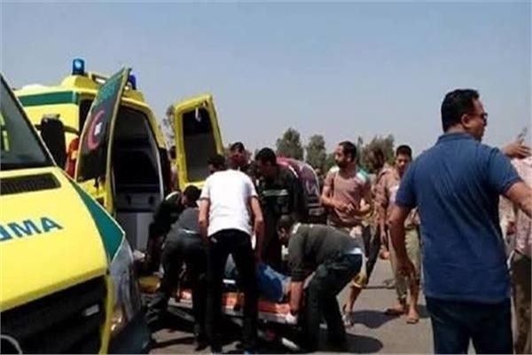 9 أشخاص.. أسماء المصابين في انقلاب ميكروباص بقنا 1 20260327140911671
