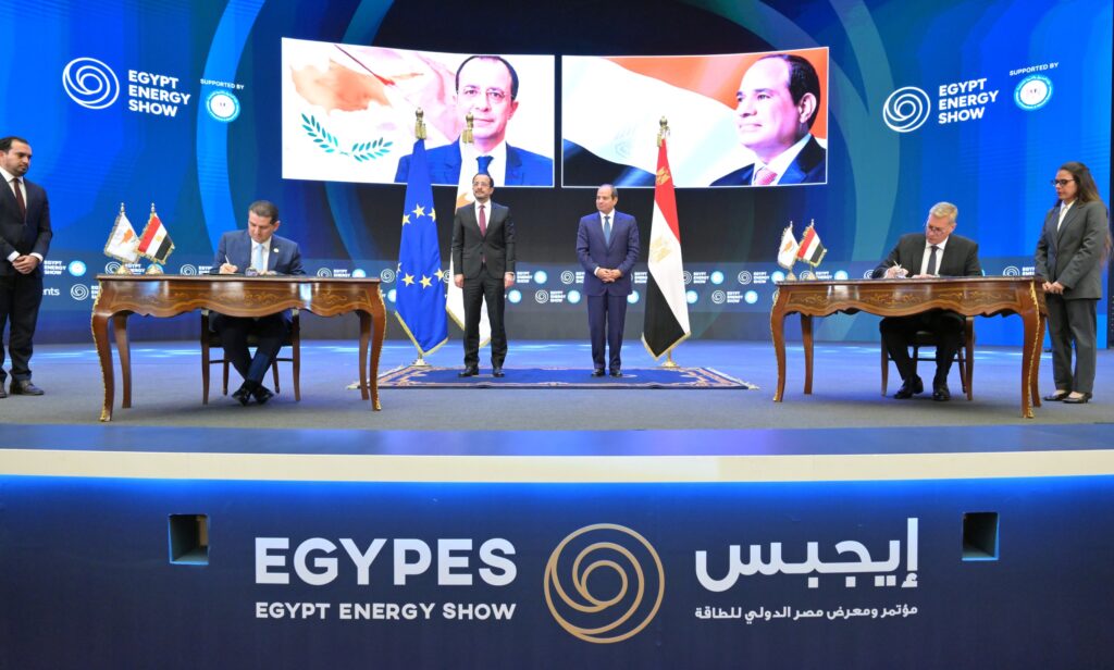 افتتاح مؤتمر ومعرض مصر الدولي للطاقة «إيجبس 2026» 2 IMG 20260330 WA0045