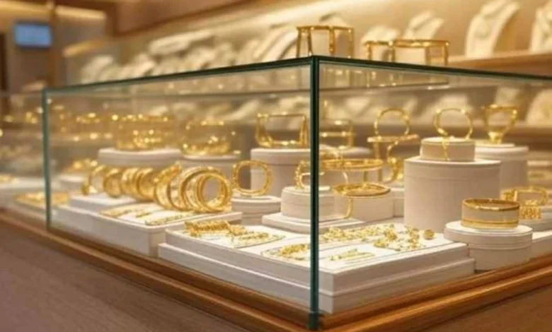 سعر الذهب اليوم الأحد 5 أبريل 2026.. عيار 21 يقفز 1290 جنيهًا منذ يناير محققًا نموًا بنسبة 21.9% للمحافظ الاستثمارية 1 1714203