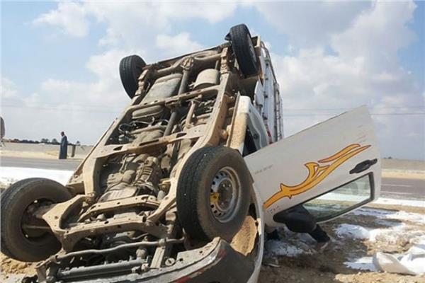 إصابة 15 عاملاً في انقلاب سيارة ربع نقل بالطريق الصحراوي الغربي بإدفو 1 20260418074949182