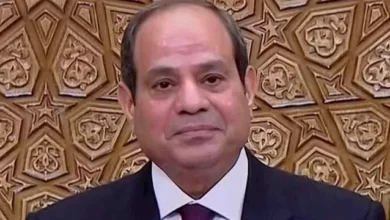 السيسى يضع أكاليل الزهور على شهداء القوات المسلحة وقبر السادات بمناسبة ذكرى تحرير سيناء 3 2026 4 13 18 40 29 886