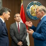 وزير البترول والثروة المعدنية يشهد توقيع مذكرة نوايا مع “إيني” لتجديد الالتزام بمنطقة شمال بورسعيد 5 IMG 20260402 WA0091