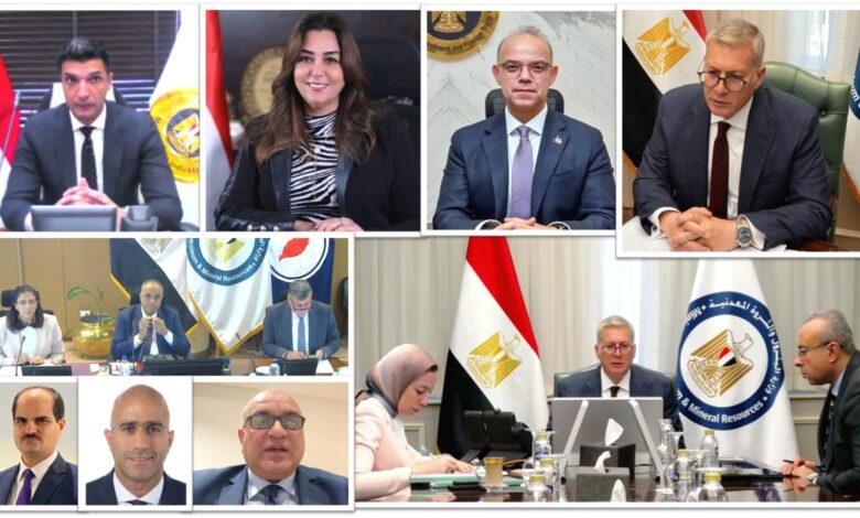 مجلس إدارة هيئة البترول يعقد اجتماعه برئاسة وزير البترول والثروة المعدنية وبمشاركة وزراء التنمية المحلية والبيئة والاستثمار والصناعة 1 WhatsApp Image 2026 04 22 at 3.03.31 PM