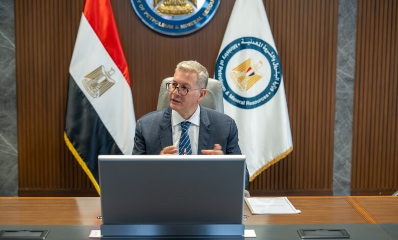 وزير البترول: خطة خمسية لتطوير البنية التحتية واستيعاب زيادات الإنتاج وتقليل فاتورة الاستيراد 1 WhatsApp Image 2026 04 23 at 9.12.32 PM