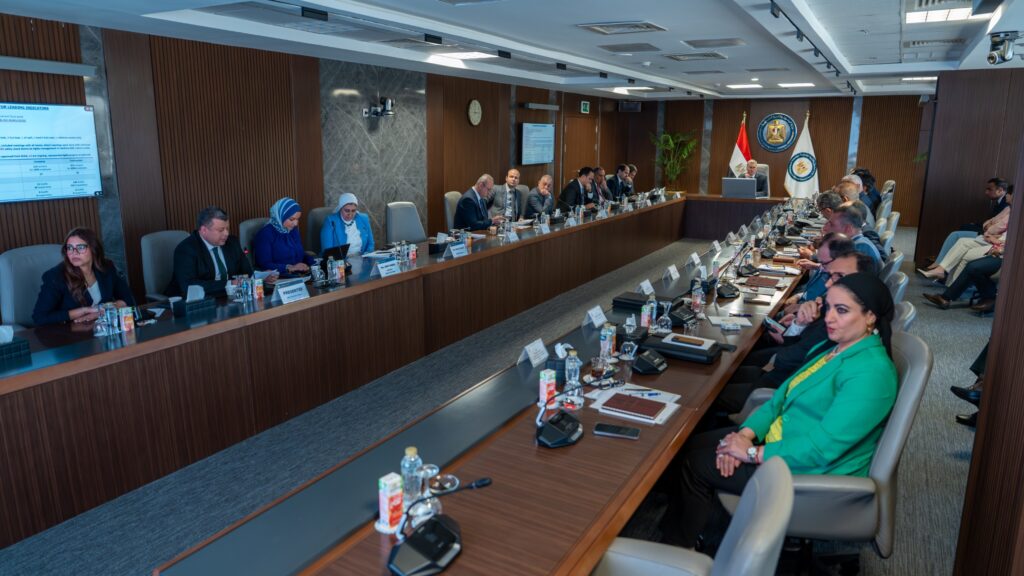 وزير البترول: خطة خمسية لتطوير البنية التحتية واستيعاب زيادات الإنتاج وتقليل فاتورة الاستيراد 3 WhatsApp Image 2026 04 23 at 9.12.33 PM