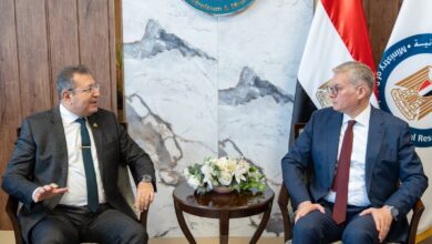 وزير البترول والثروة المعدنية يلتقي رئيس اللجنة الاقتصادية بمجلس النواب 14 c09d7f2c e0da 49f9 9aac ecfc10369273