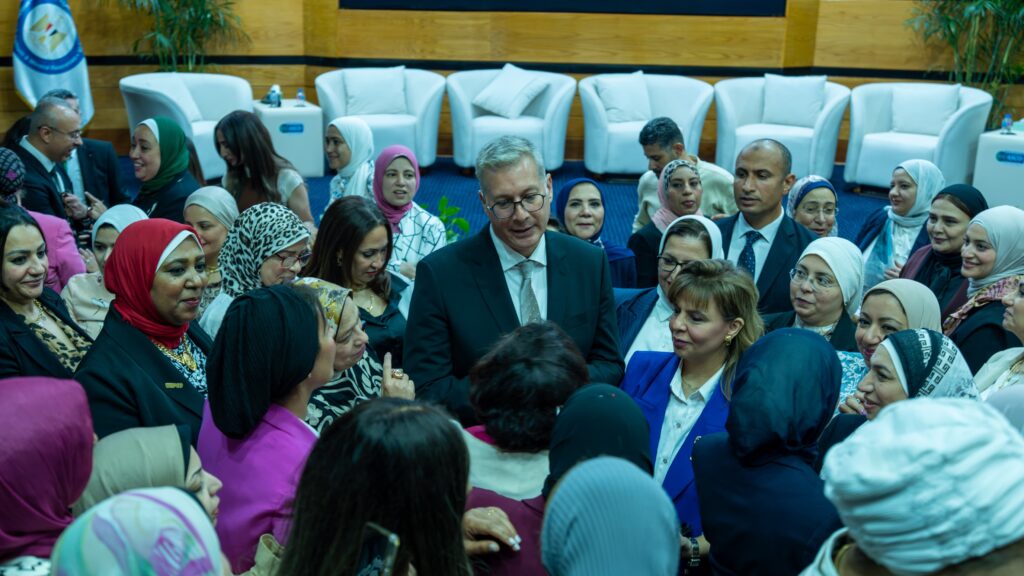 وزير البترول والثروة المعدنية: المرأة المصرية شريك رئيسي في تنفيذ استراتيجية القطاع وتمكينها ركيزة أساسية للتطوير 3 06e5a979 a5be 4a76 ac3e 32fc203ac9de