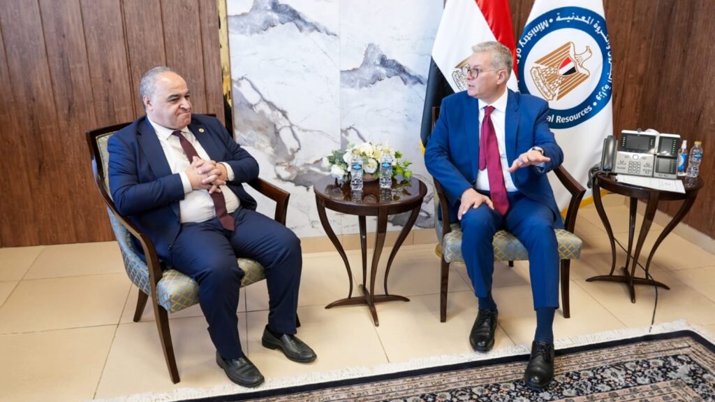 وزير البترول والثروة المعدنية يبحث مع الأمين العام لمنظمة منتجي البترول الأفارقة سبل دفع التكامل الأفريقي في مجالات البترول والغاز 3 42ac90b8 8816 4d08 8192 3a8d39a98b8f