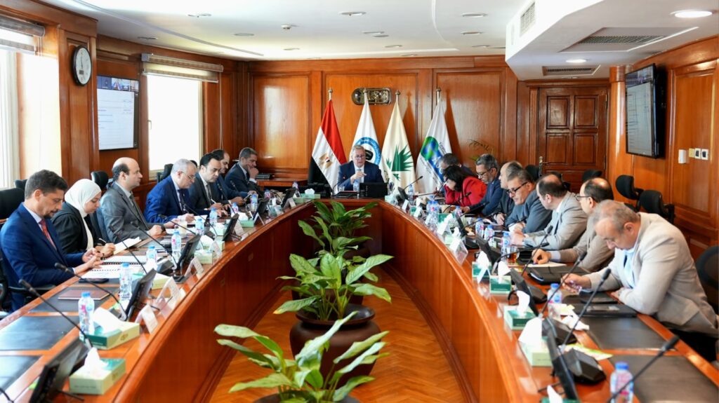 وزير البترول والثروة المعدنية خلال الجمعية العامة لشركة بدرالدين للبترول: 2 WhatsApp Image 2026 05 02 at 10.13.21 PM 1