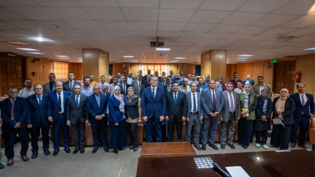 وزير البترول والثروة المعدنية يبحث سبل الارتقاء بمكانة مصر في المؤشرات العالمية للاستثمار التعديني 2 WhatsApp Image 2026 05 26 at 11.49.38 AM 1