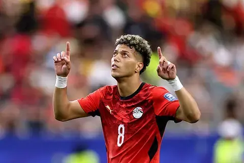 نفسي أشوفك.. إمام عاشور يوجه رسالة إلى محمد أبو تريكة بعد فوز منتخب مصر على أستراليا 1 AA27a7ID