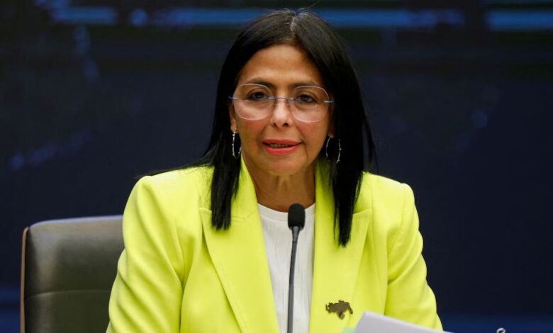 رويترز: الرئيسة المؤقتة لفنزويلا تُرحب بالاتفاق النفطي مع واشنطن وتقول إنه سيدر 209 مليارات دولار لبلادها 1 19 2026 639035122334234025 423