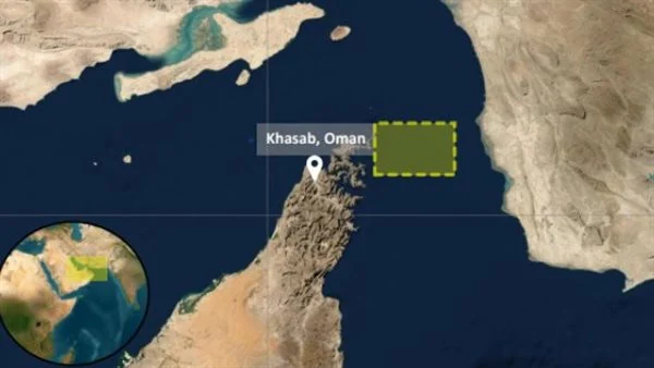 هيئة بحرية بريطانية: استهداف سفينة بقذيفة مجهولة في مضيق هرمز وإصابة أحد أفراد طاقمهابلاغ باستهداف سفينة سياسة بلاغ باستهداف سفينة بمضيق هرمز 1 IMG 3523