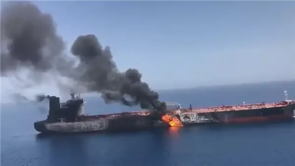 اندلاع حريق في ناقلة نفط قبالة سواحل السعودية بعد هجوم بمقذوف مجهول 1 IMG 3709