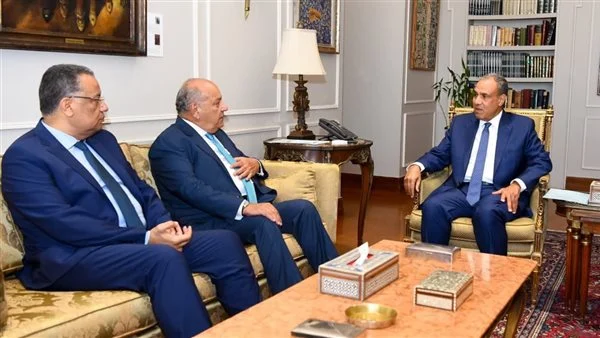 وزير الخارجية يستقبل وكيل مجلس النواب والدكتور محمود مسلم عضو مجلس الشيوخ 1 IMG 3722